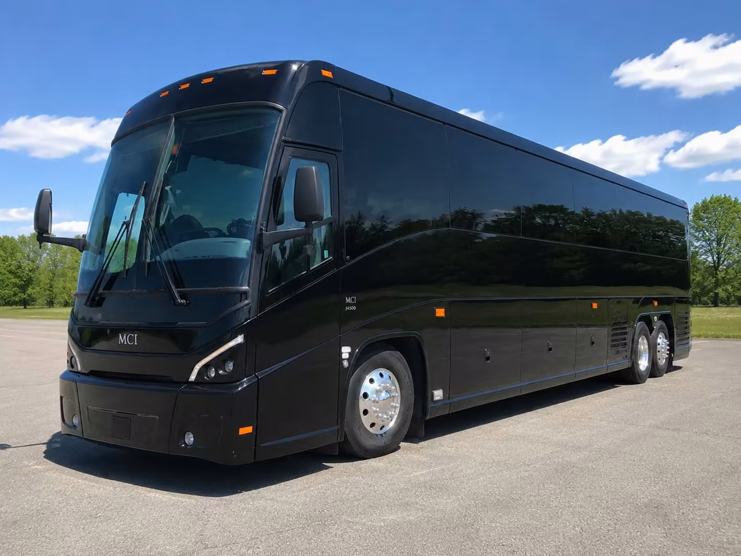 construction site shuttles healthcare workforce transport and specialized corporate needs in peabody