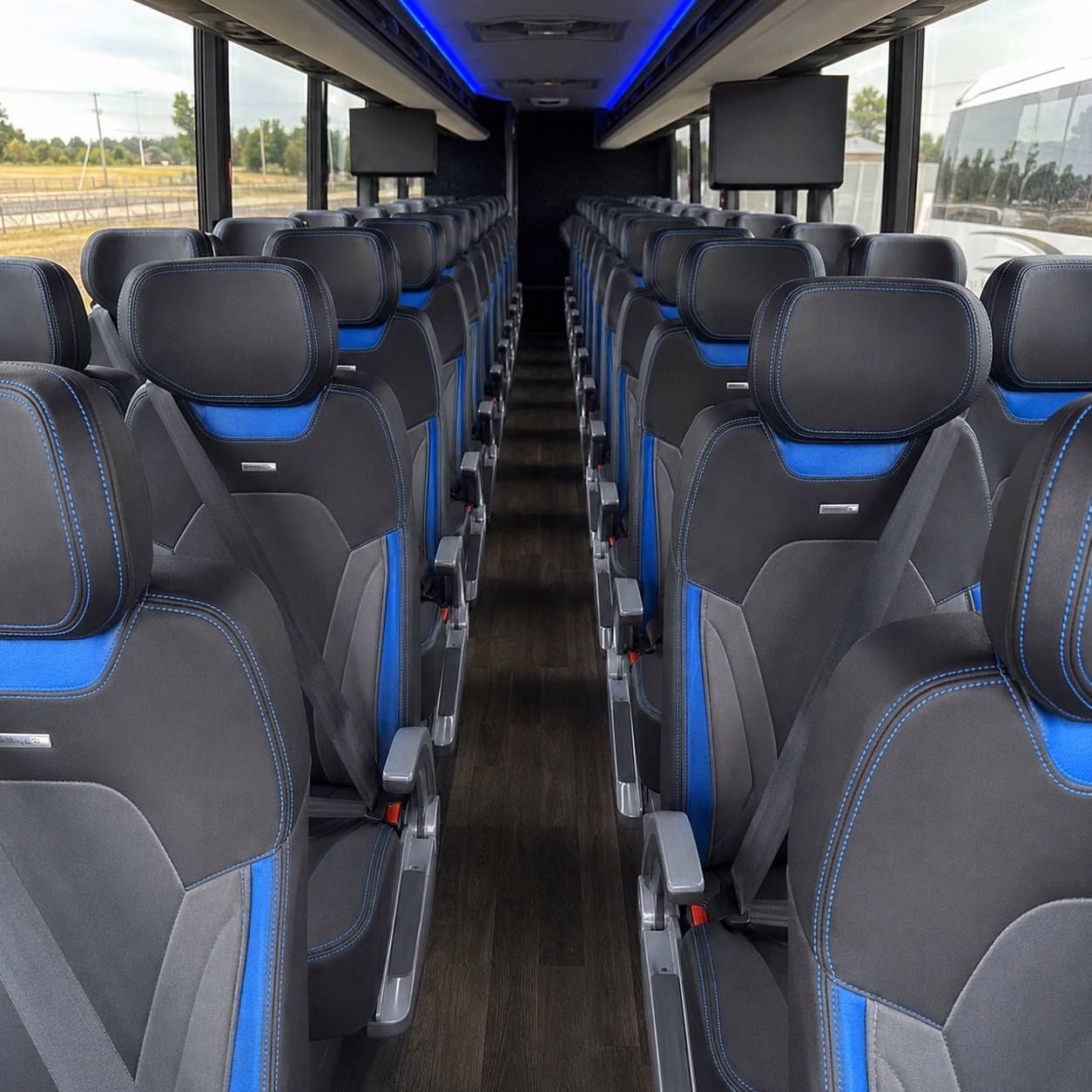 north shore prom venues are easy to reach with a charter bus rental