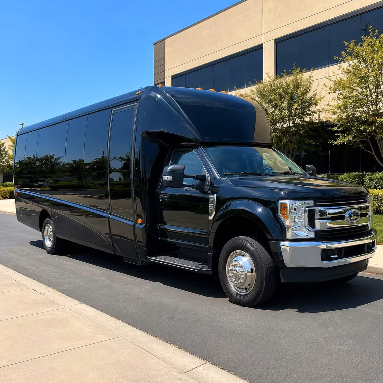 peabody 18 passenger minibus rental