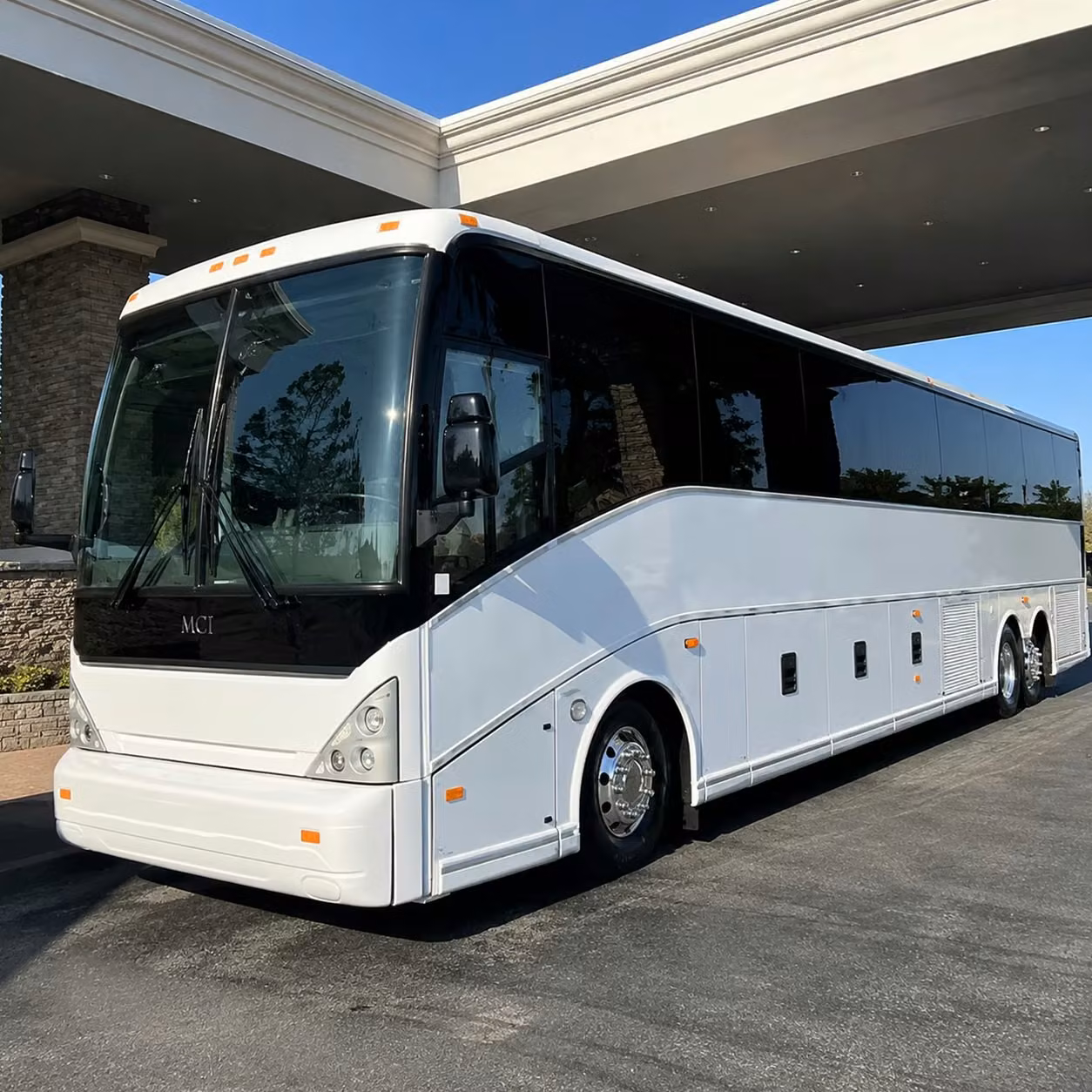 peabody charter bus hero 3